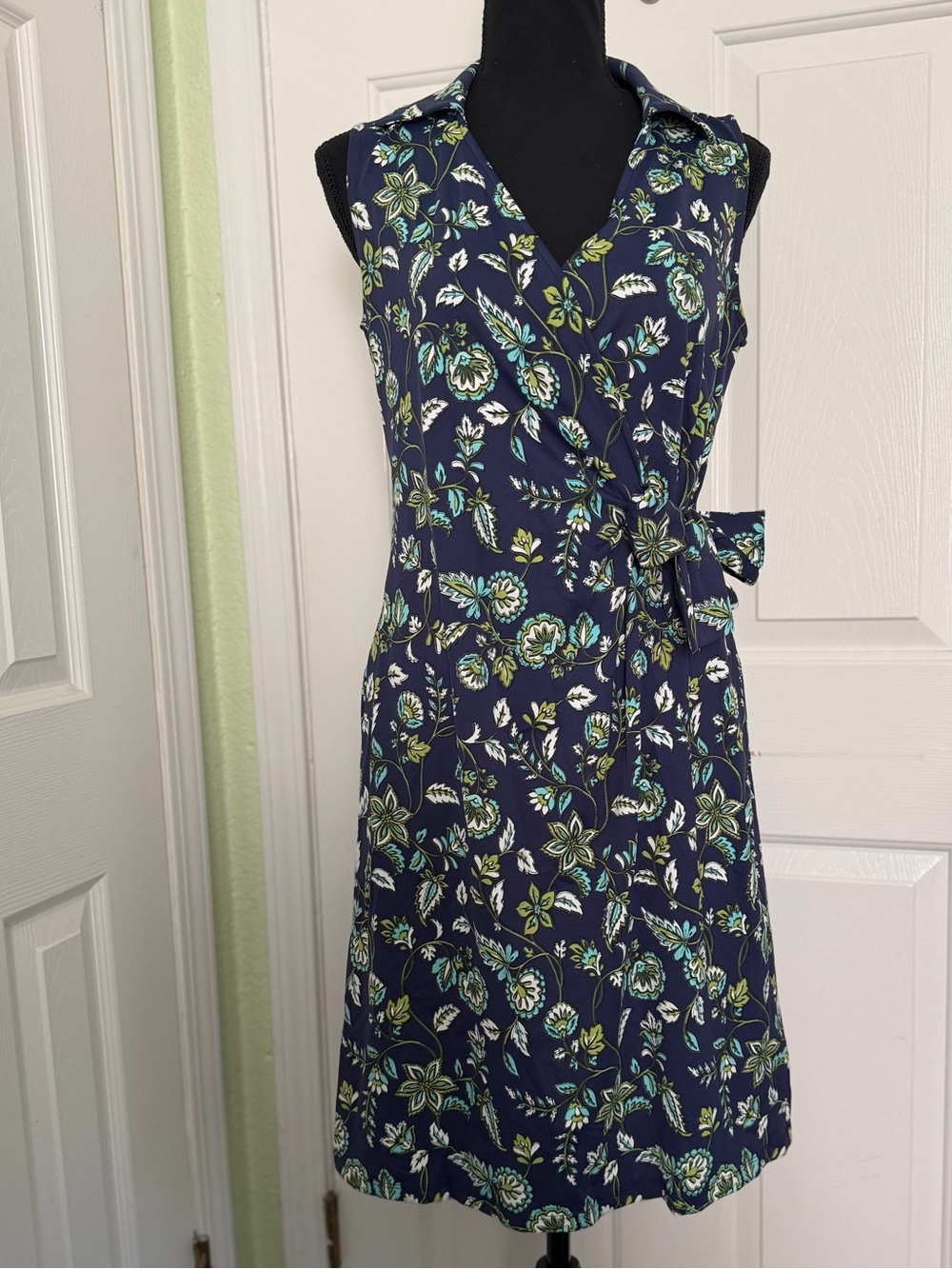 NWT Talbots Effortless Jersey Bella Dress with Tie Waist Size Small